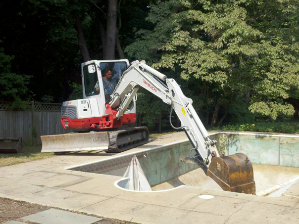Carroll Bros. Contracting Vinyl Liner Pool Demolition in the City of Annapolis